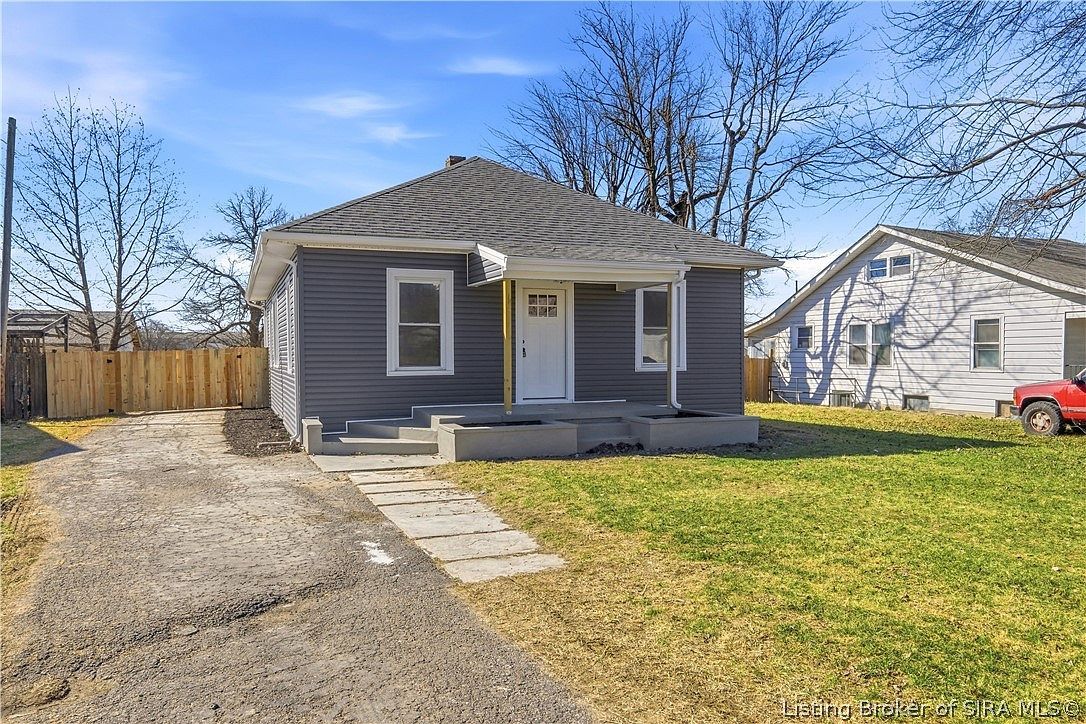 604 Lincoln Blvd Sellersburg, IN 47172 - Thumbnail 3