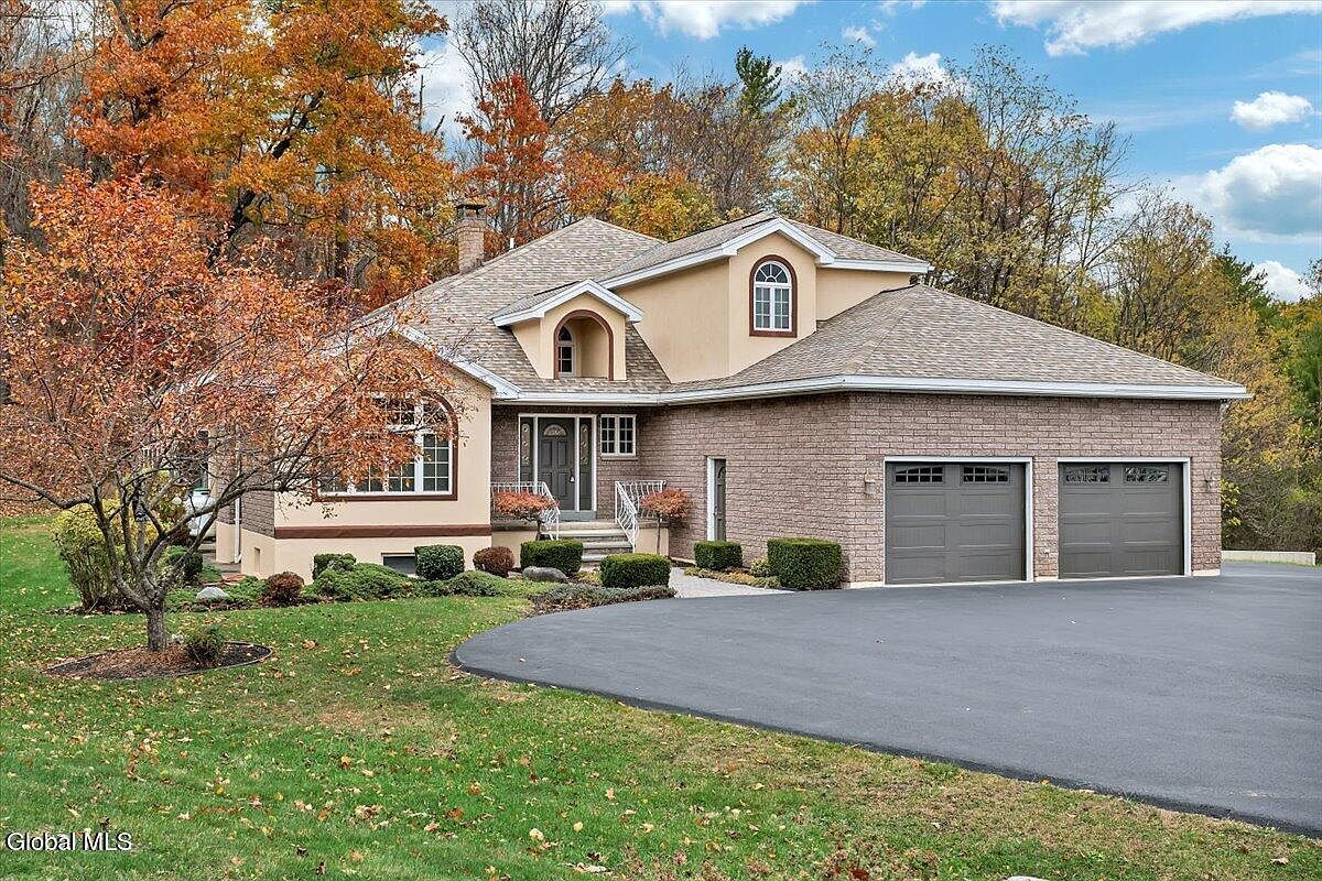 1306 Putnam Rd Schenectady, NY 12306 - Thumbnail 3