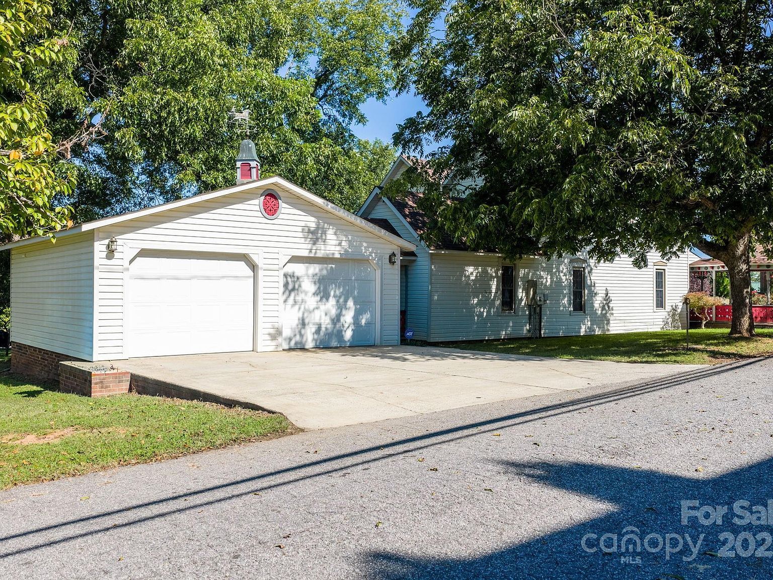 101 1st St NW Catawba, NC 28609 - Thumbnail 3