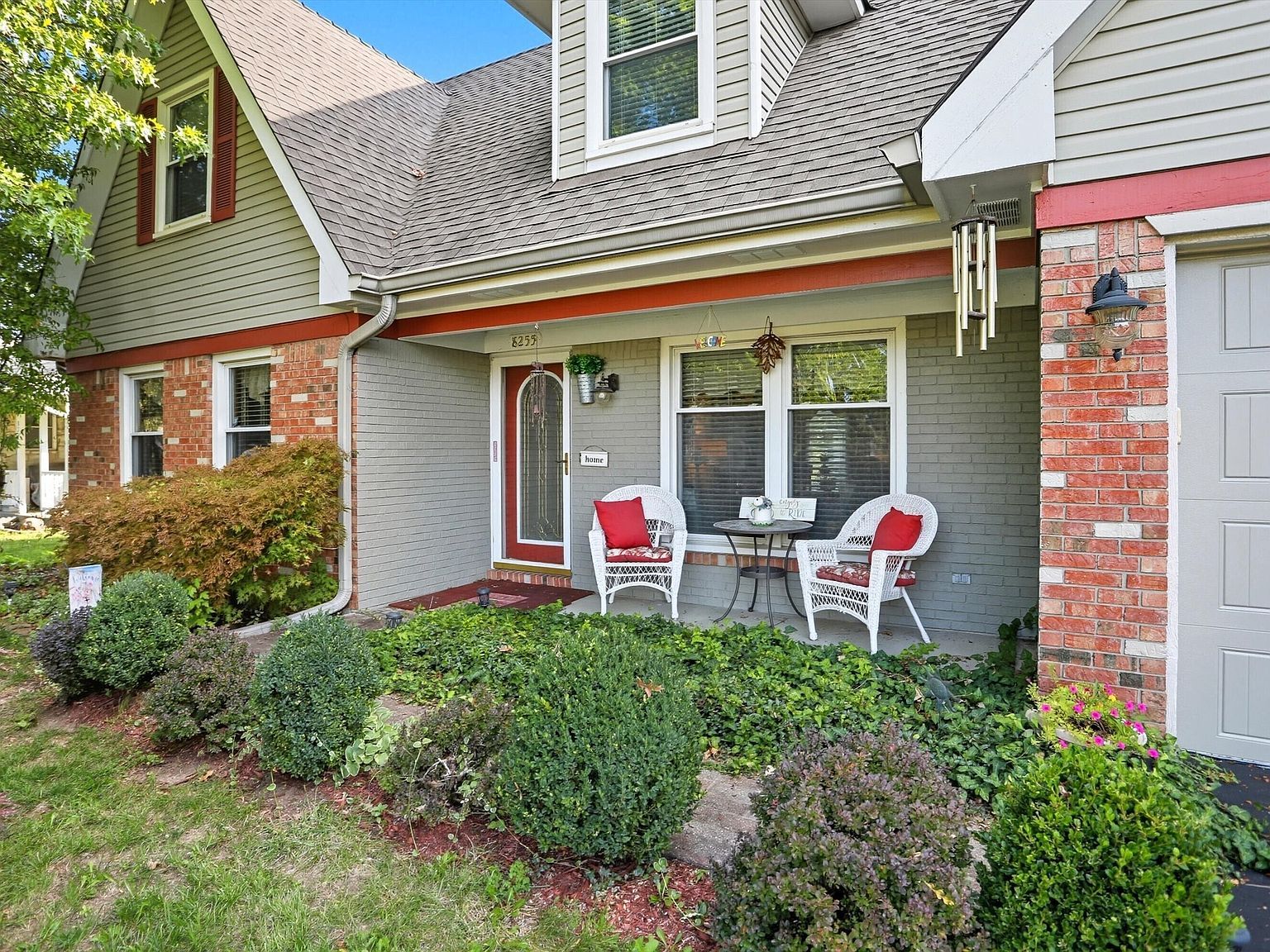 8255 Lynn Dr Indianapolis, IN 46237 - Thumbnail 3