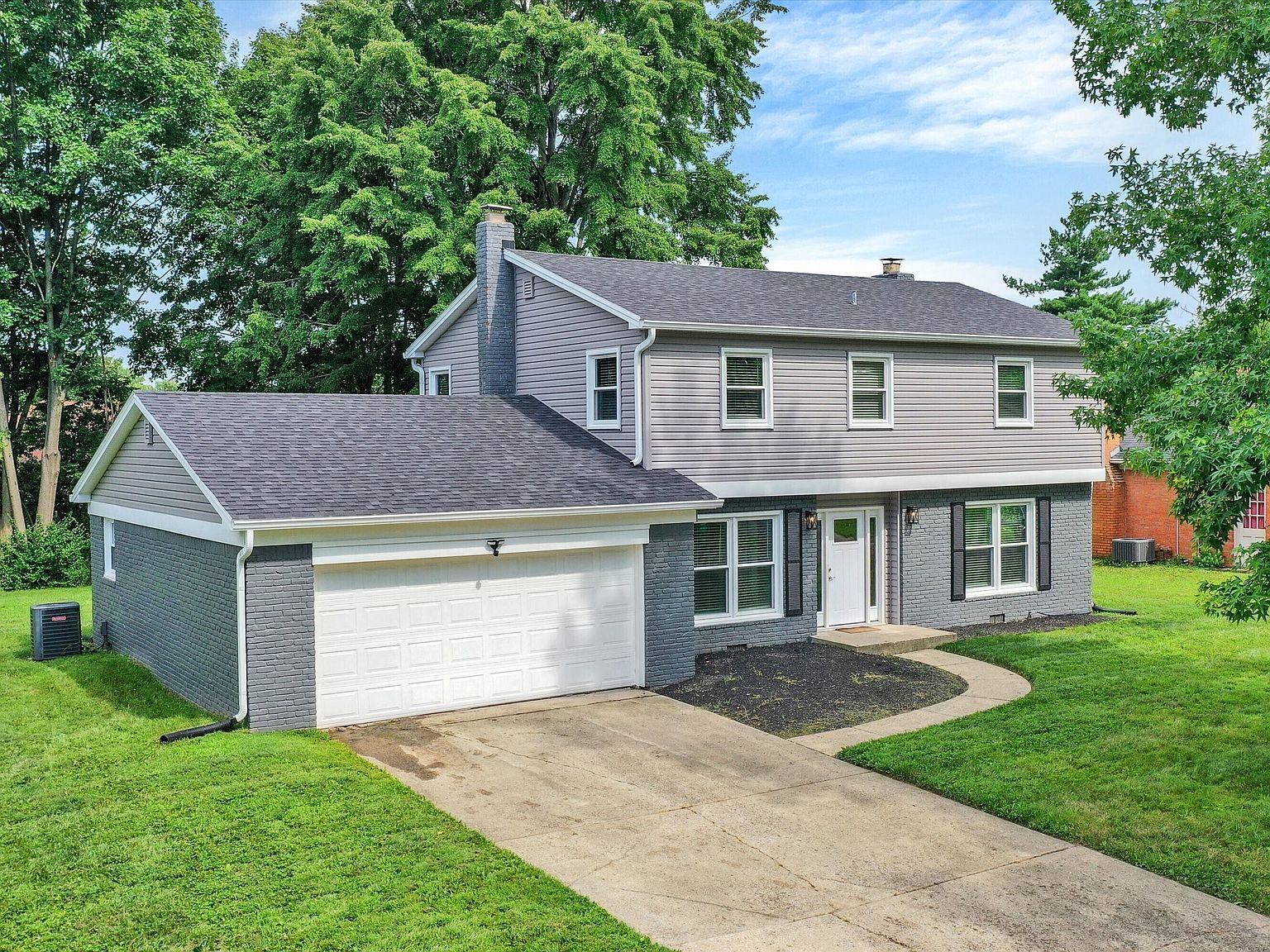 839 Fernwood Ct Indianapolis, IN 46234 - Thumbnail 3