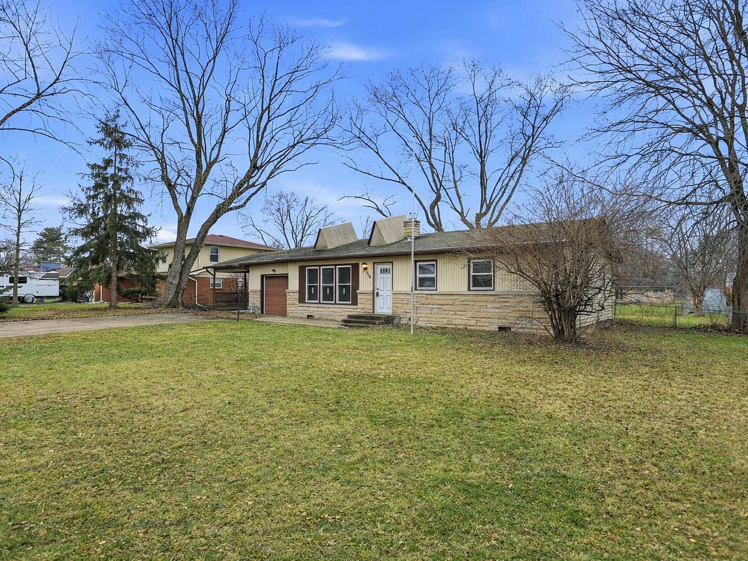 516 Payton Ave Indianapolis, IN 46219 - Thumbnail 3