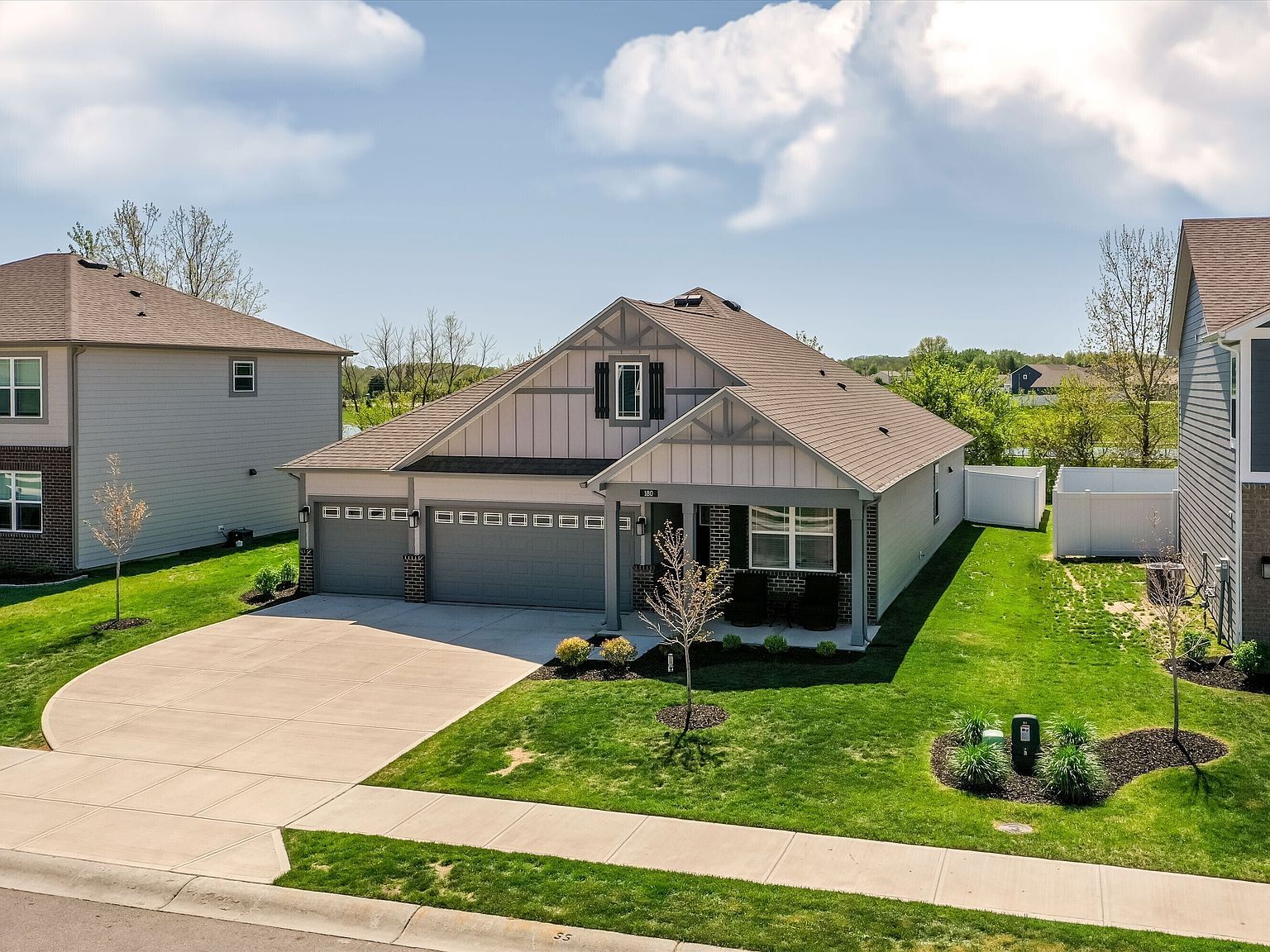 180 Velvet Hat Rd Danville, IN 46122 - Thumbnail 3