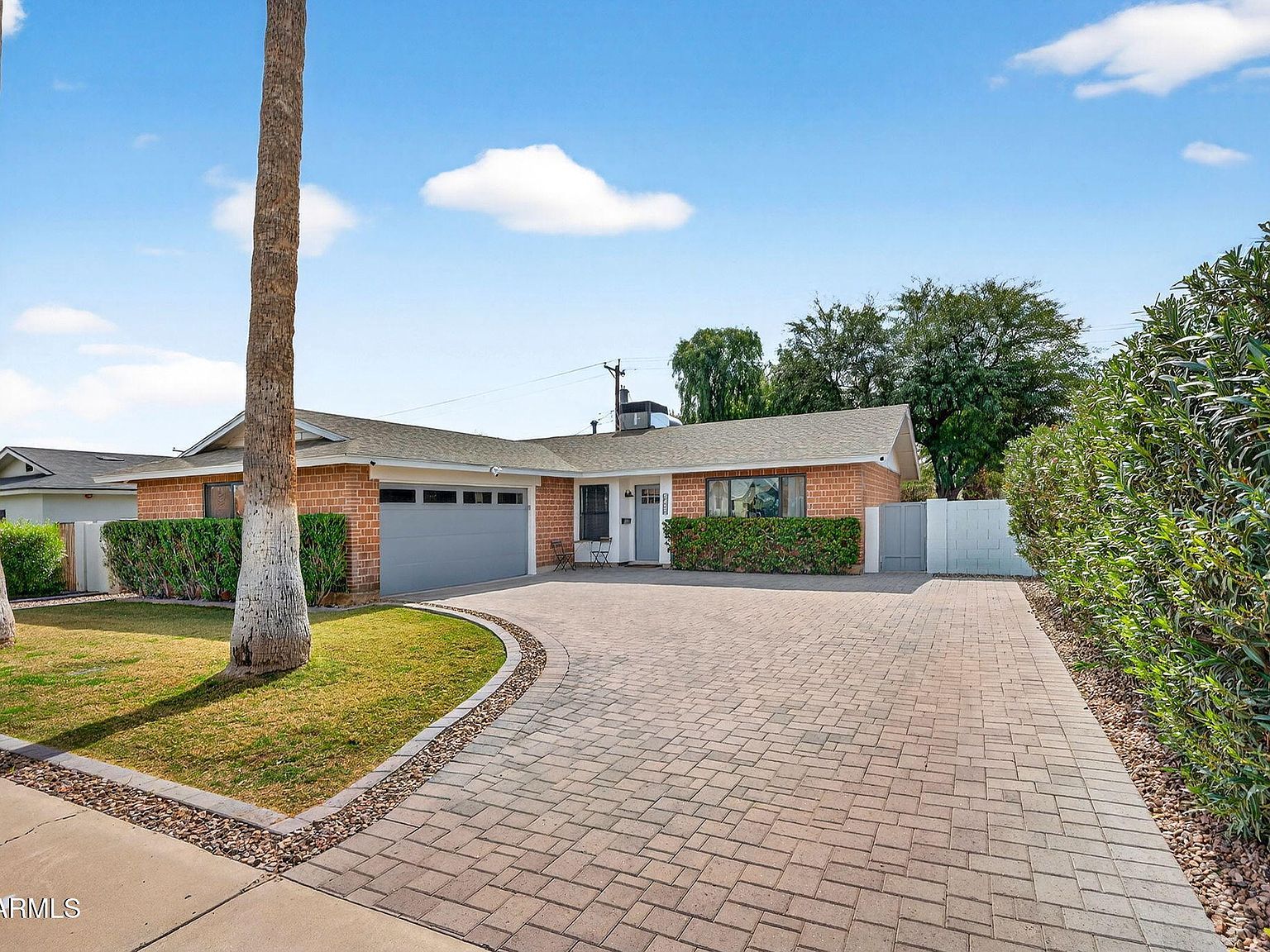 8455 E Vista Dr Scottsdale, AZ 85250 - Thumbnail 3