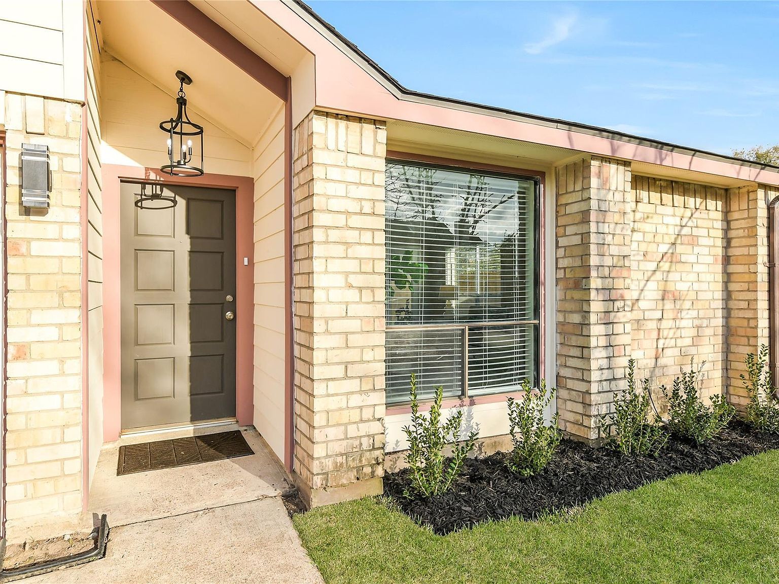 3510 Echo Grove Ln Houston, TX 77043 - Thumbnail 3