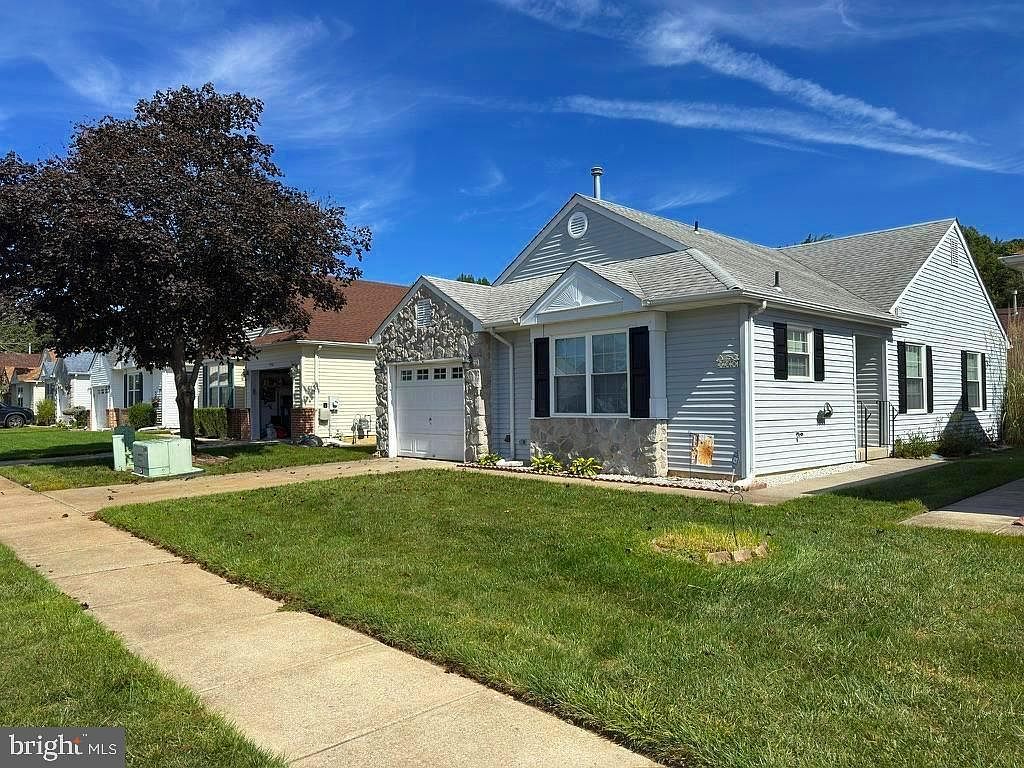 729 Barbados Dr Williamstown, NJ 08094 - Thumbnail 3