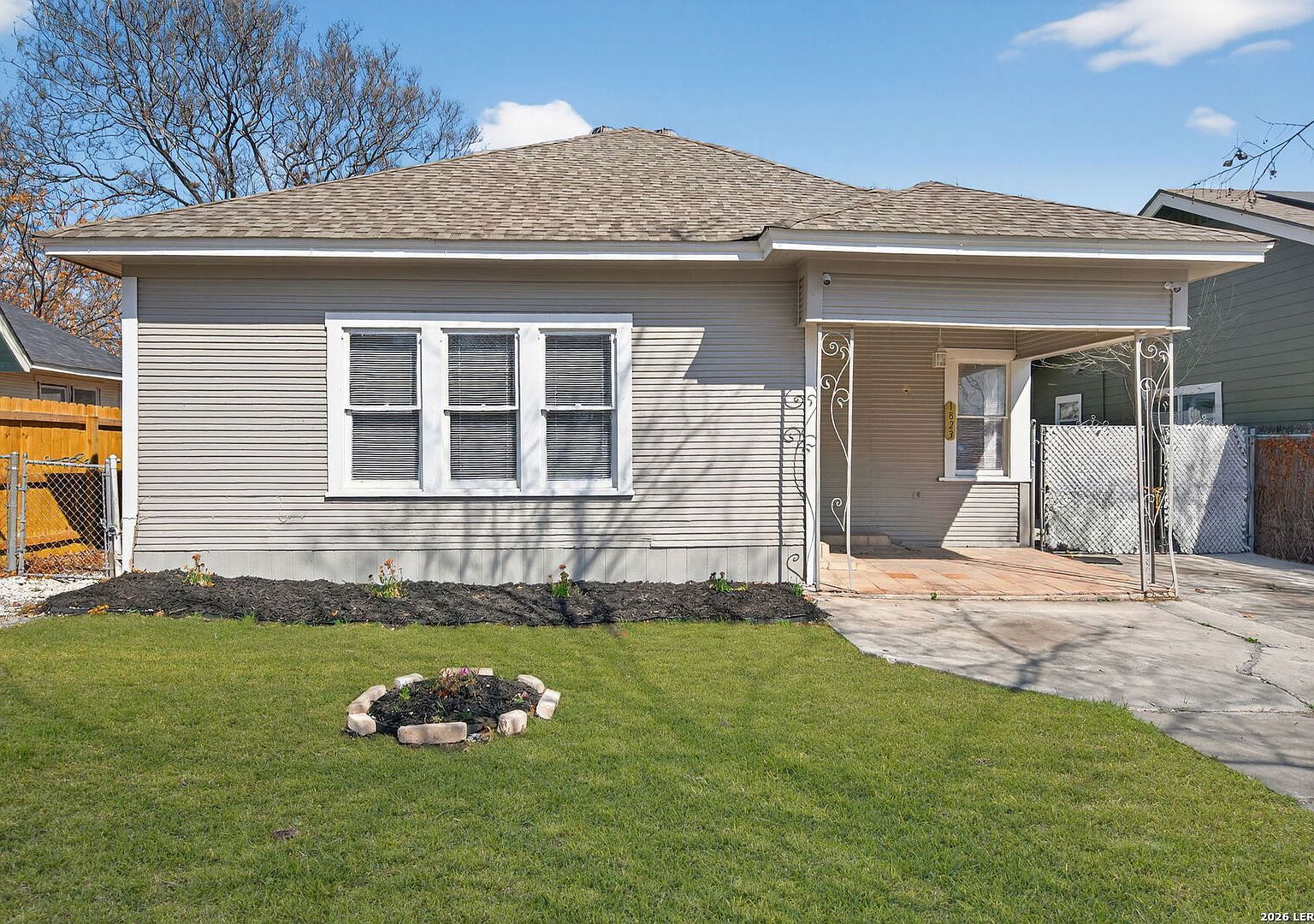 1823 Edison Dr San Antonio, TX 78201 - Thumbnail 3