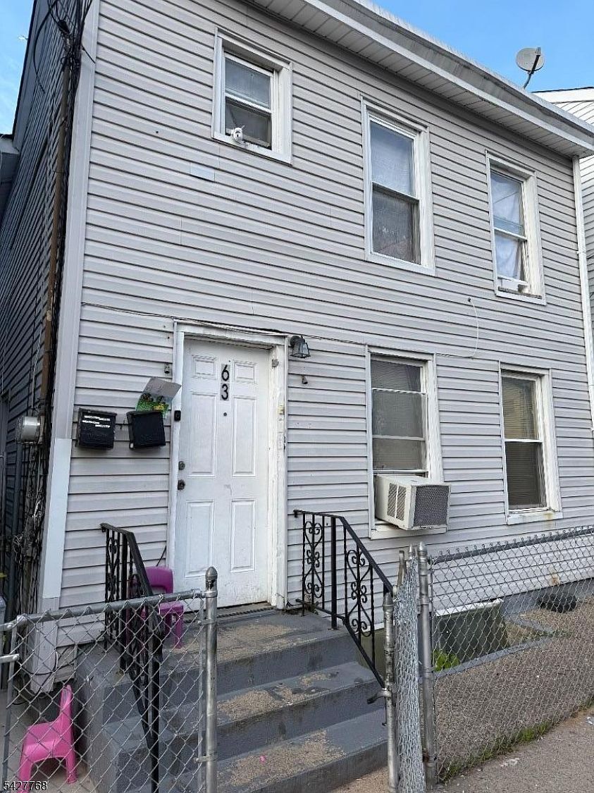 63 Pearl St Paterson, NJ 07501 - Thumbnail 3