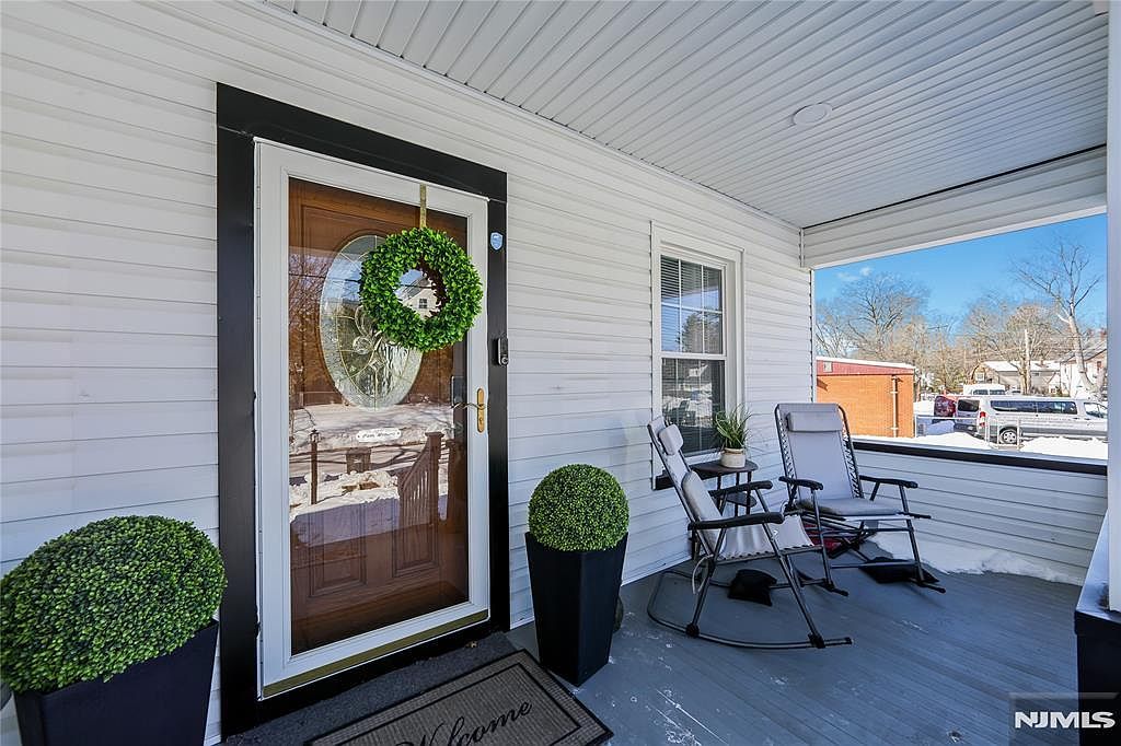 100 Brook Ave Englewood, NJ 07631 - Thumbnail 3