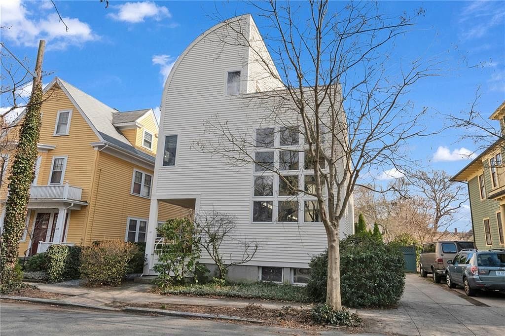 137 University Ave Providence, RI 02906 - Thumbnail 3