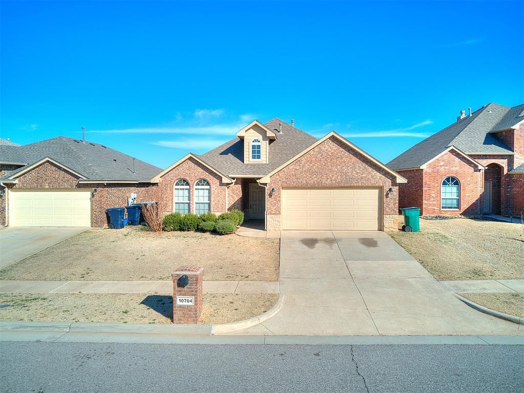 10704 Cruces Dr Oklahoma City, OK 73162 - Thumbnail 3