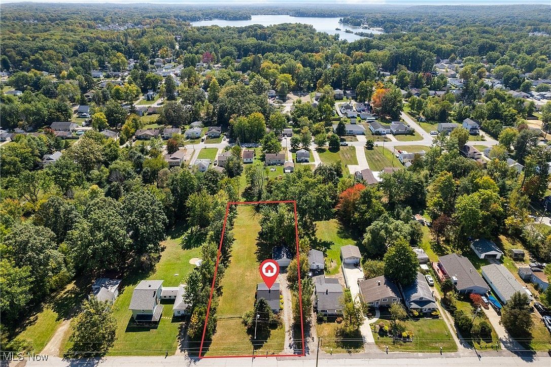 1101 Lake Ave Aurora, OH 44202 - Thumbnail 3