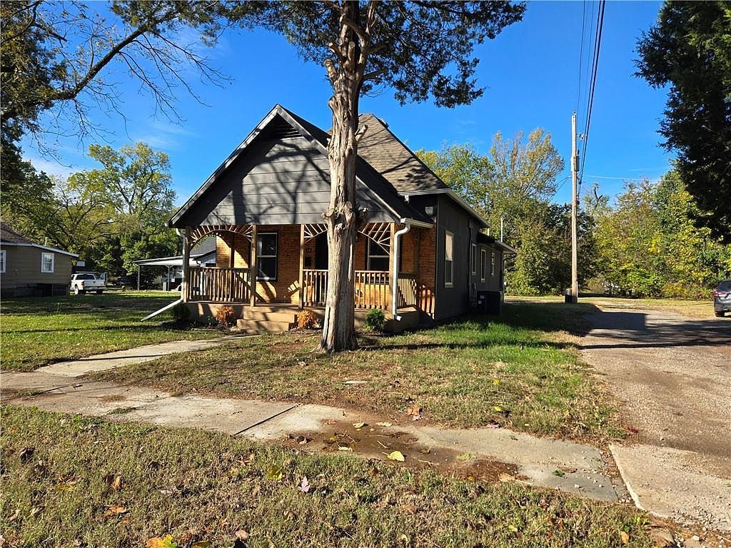 203 N Chestnut St Pittsburg, KS 66762 - Thumbnail 3