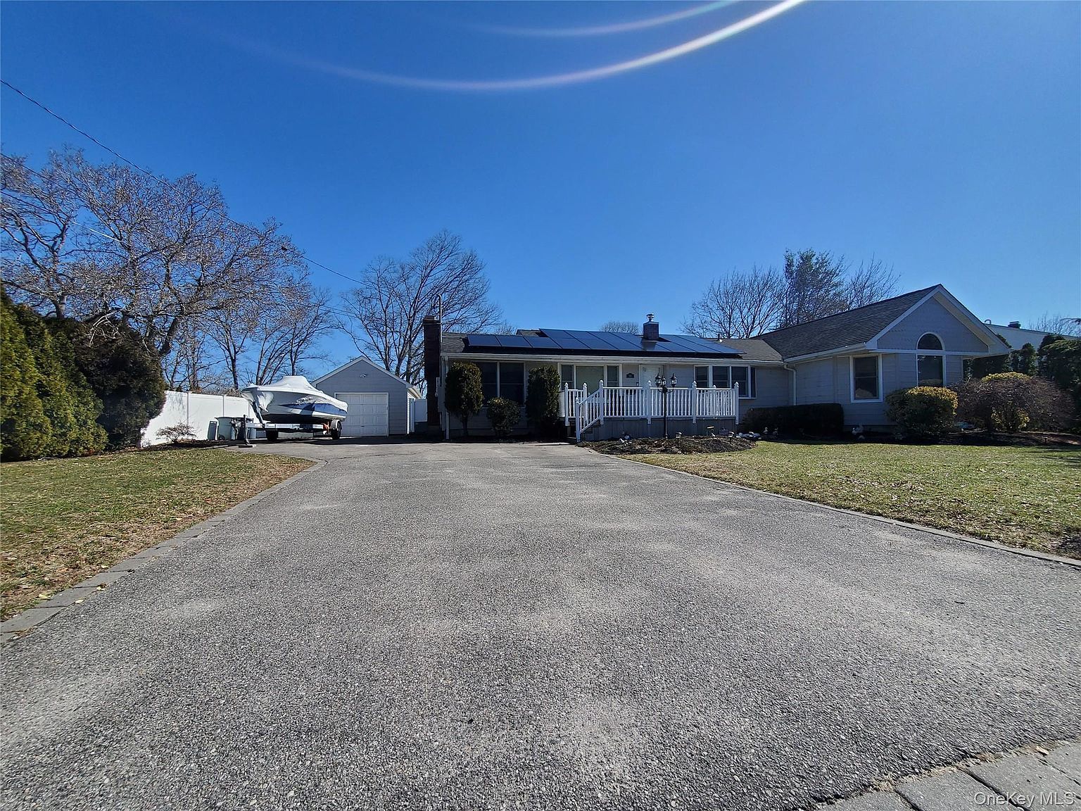 98 Fawn Ln E South Setauket, NY 11720 - Thumbnail 3