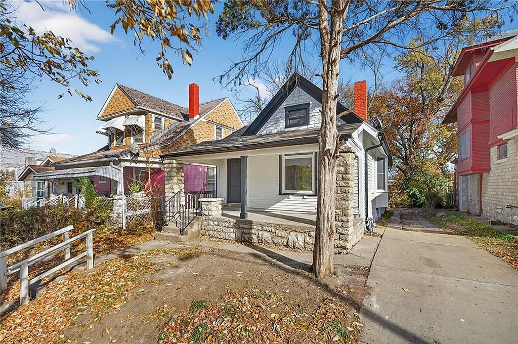 2411 Park Ave Kansas City, MO 64127 - Thumbnail 3