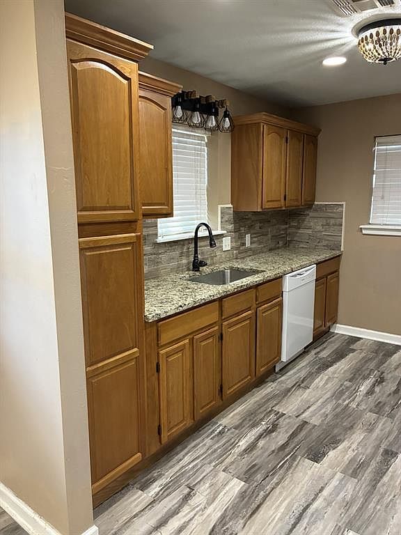 1203 Carol Dr Shawnee, OK 74804 - Thumbnail 3