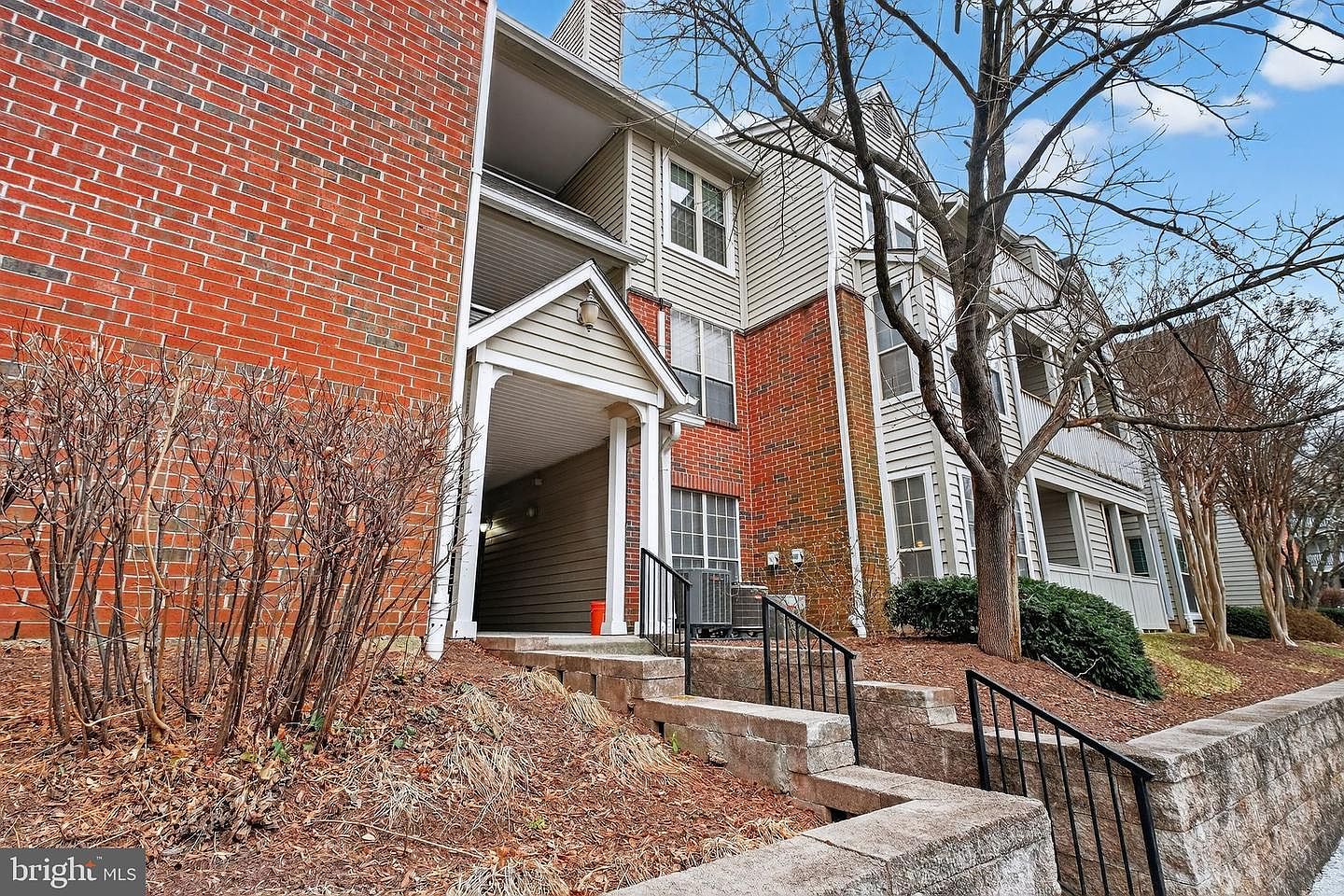 12160 Penderview Ter APT 1102 Fairfax, VA 22033 - Thumbnail 3