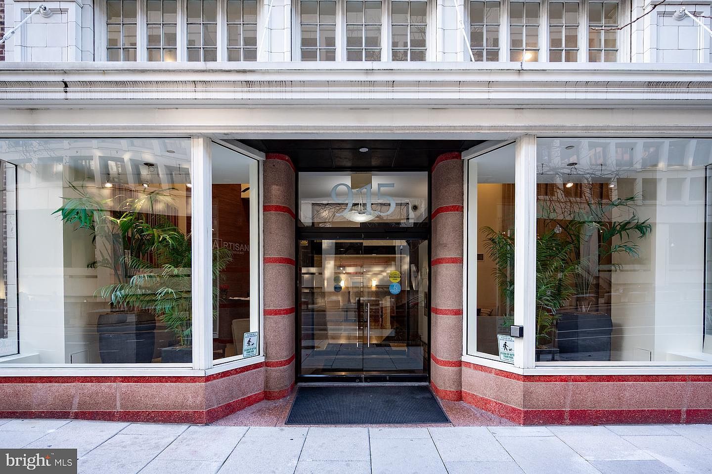 915 E St NW Condo Home 1214 Washington, DC 20004 - Thumbnail 3