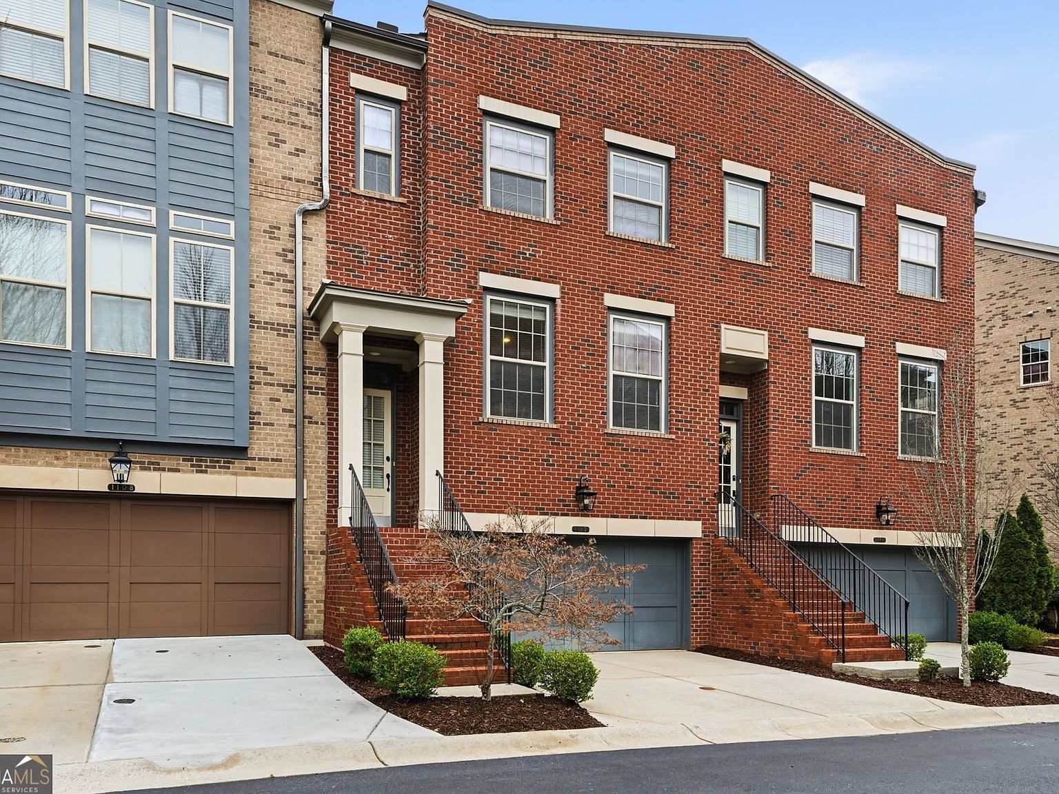 1112 Holly Ave Dunwoody, GA 30338 - Thumbnail 3