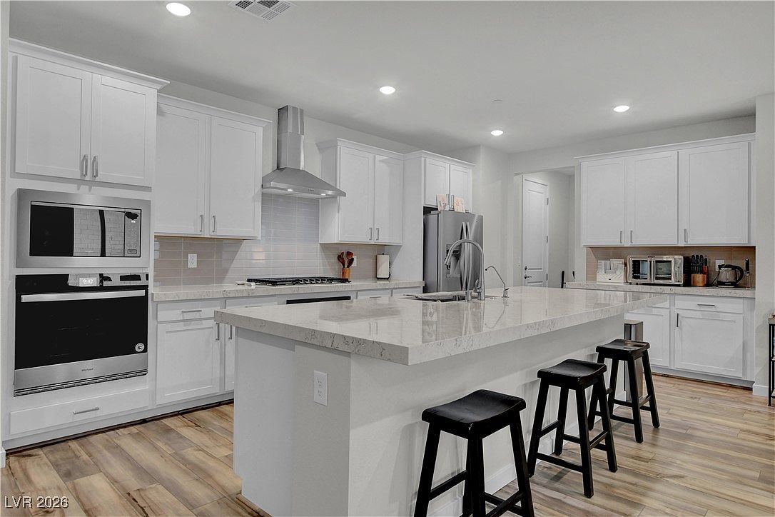 8401 Waterwood St Las Vegas, NV 89166 - Thumbnail 3