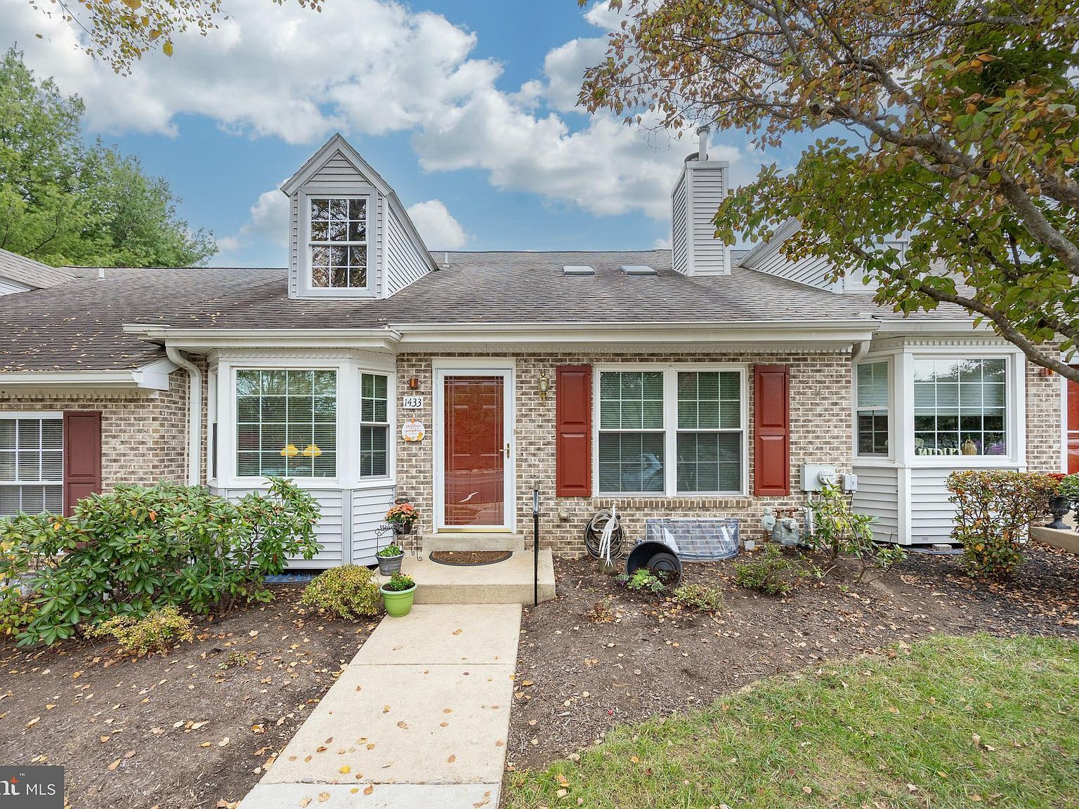 1433 Country Club Dr Springfield, PA 19064 - Thumbnail 3