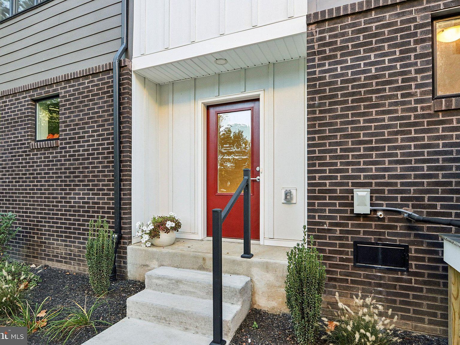 949 Riverplace Dr Conshohocken, PA 19428 - Thumbnail 3