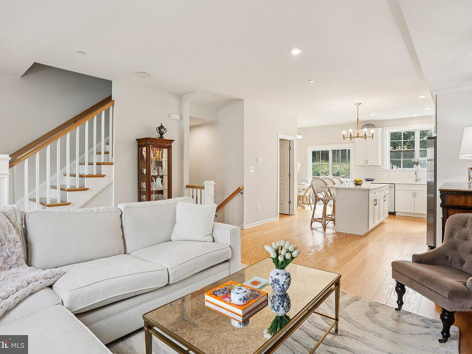 306 Rock Run Cir Broomall, PA 19008 - Thumbnail 3