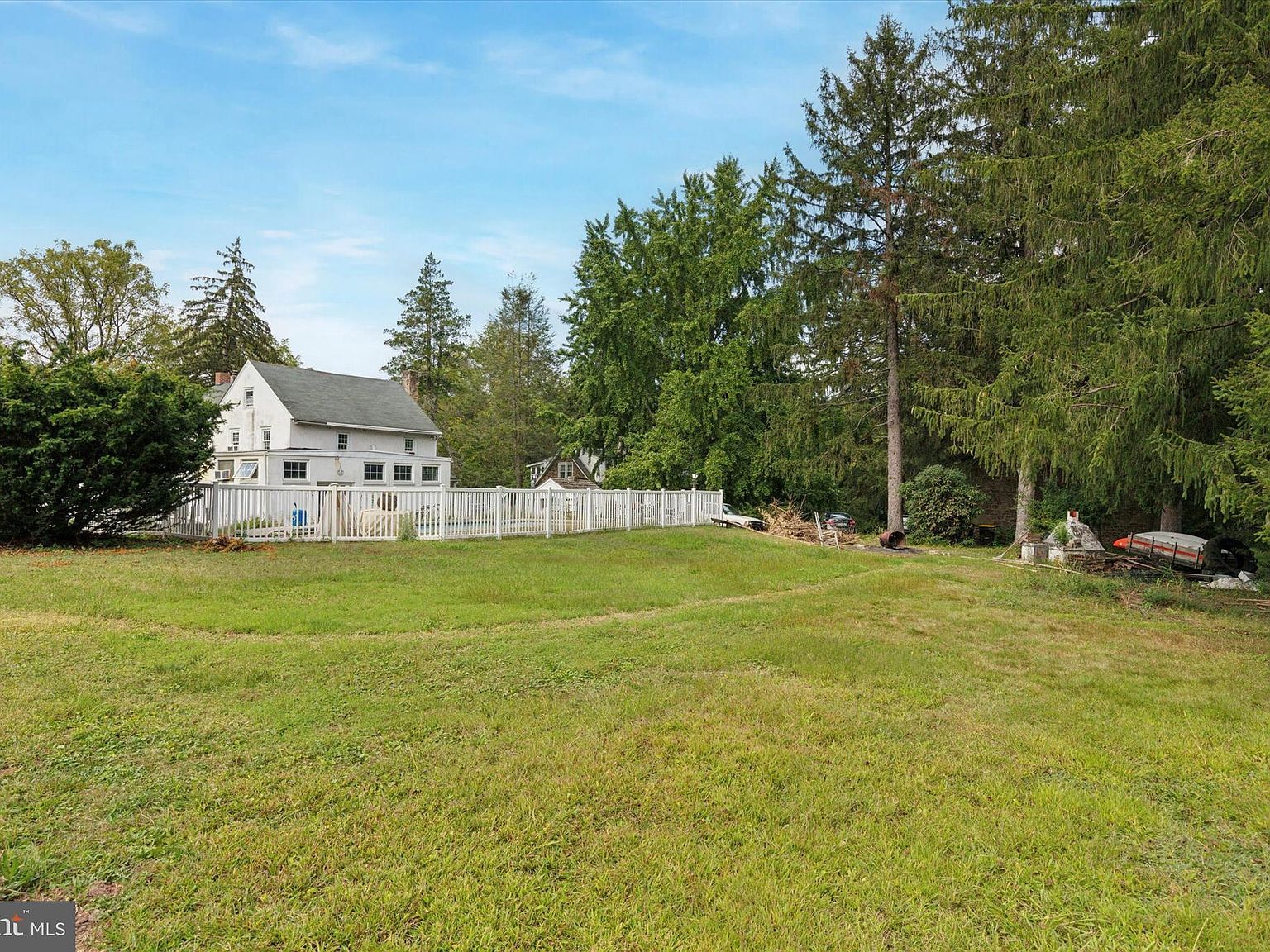 651 Schuylkill Rd Phoenixville, PA 19460 - Thumbnail 3