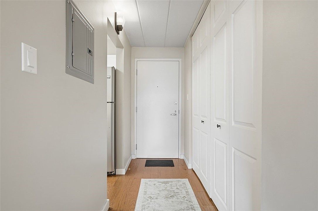 5 Bayard Rd APT 520 Pittsburgh, PA 15213 - Thumbnail 3