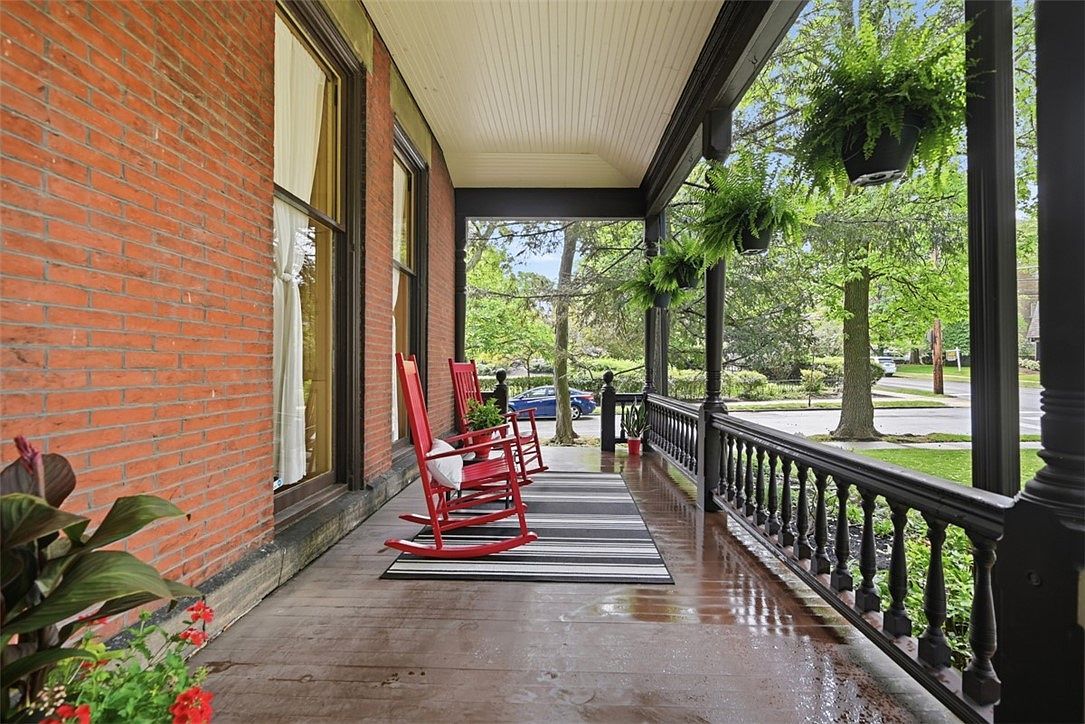 719 Amberson Ave Pittsburgh, PA 15232 - Thumbnail 3