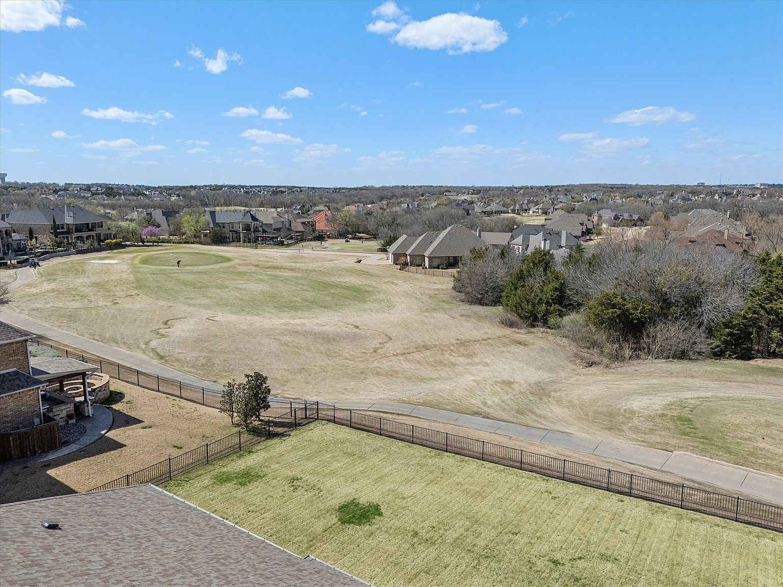 1904 Kings Pass Heath, TX 75032 - Thumbnail 3