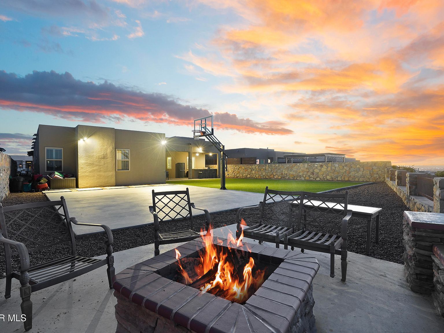 7379 Mule Team Dr El Paso, TX 79911 - Thumbnail 3