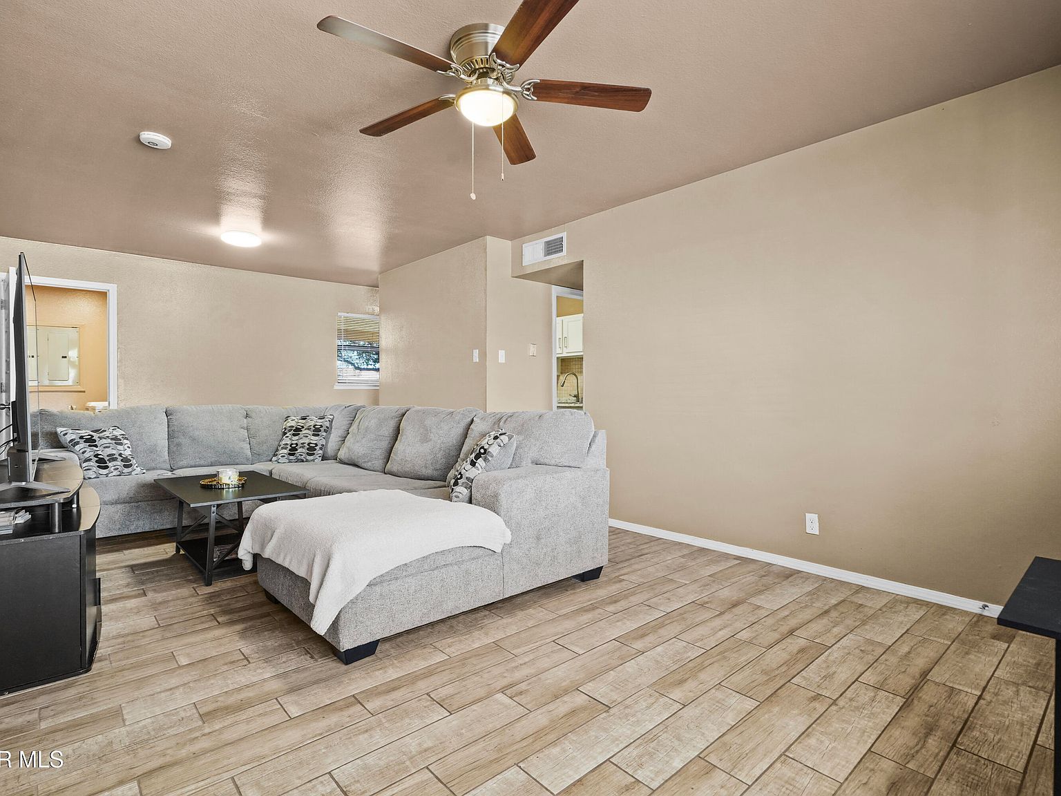 10352 Hugg St El Paso, TX 79924 - Thumbnail 3