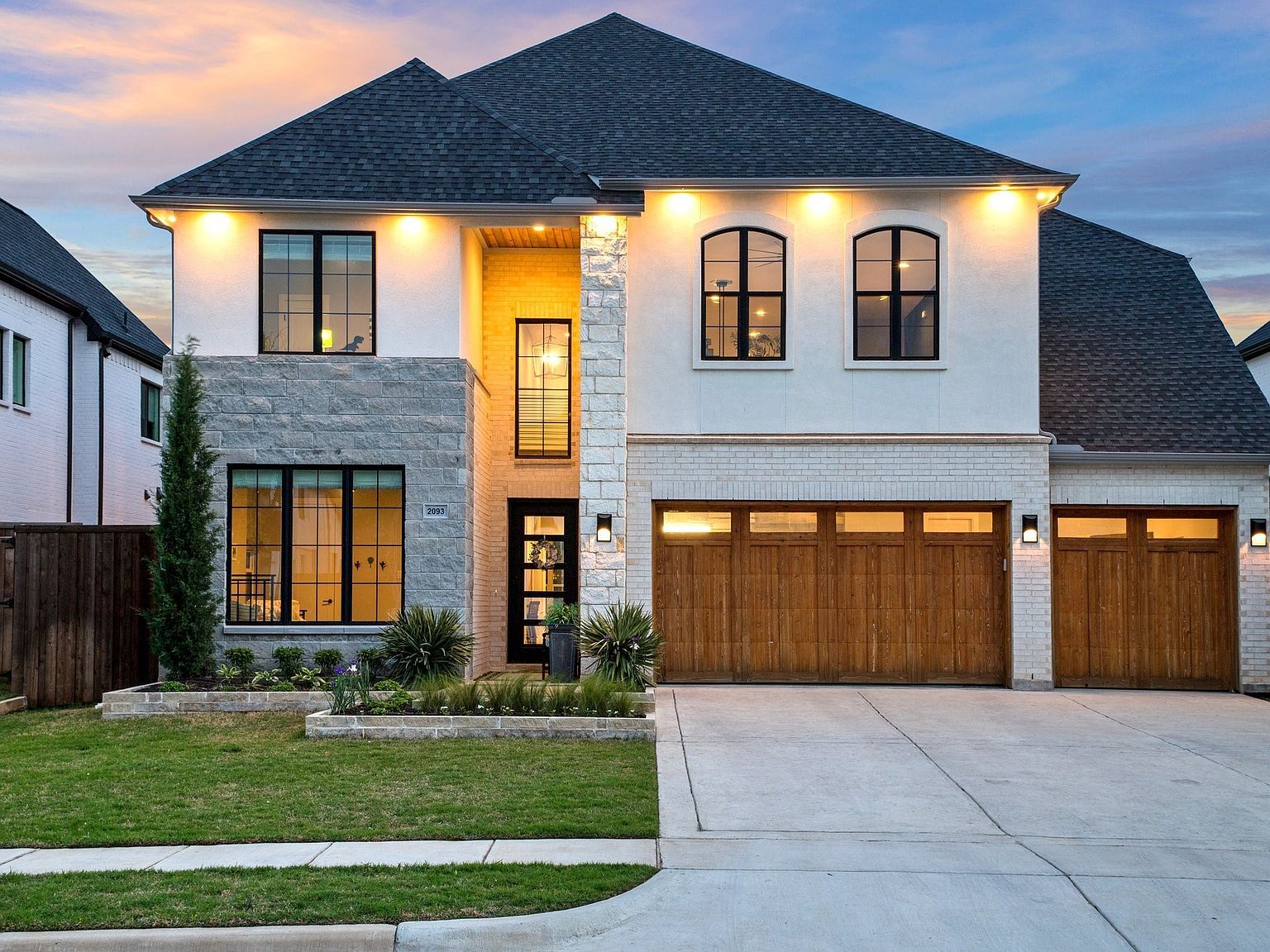 2093 Holt Way Grapevine, TX 76051 - Thumbnail 3