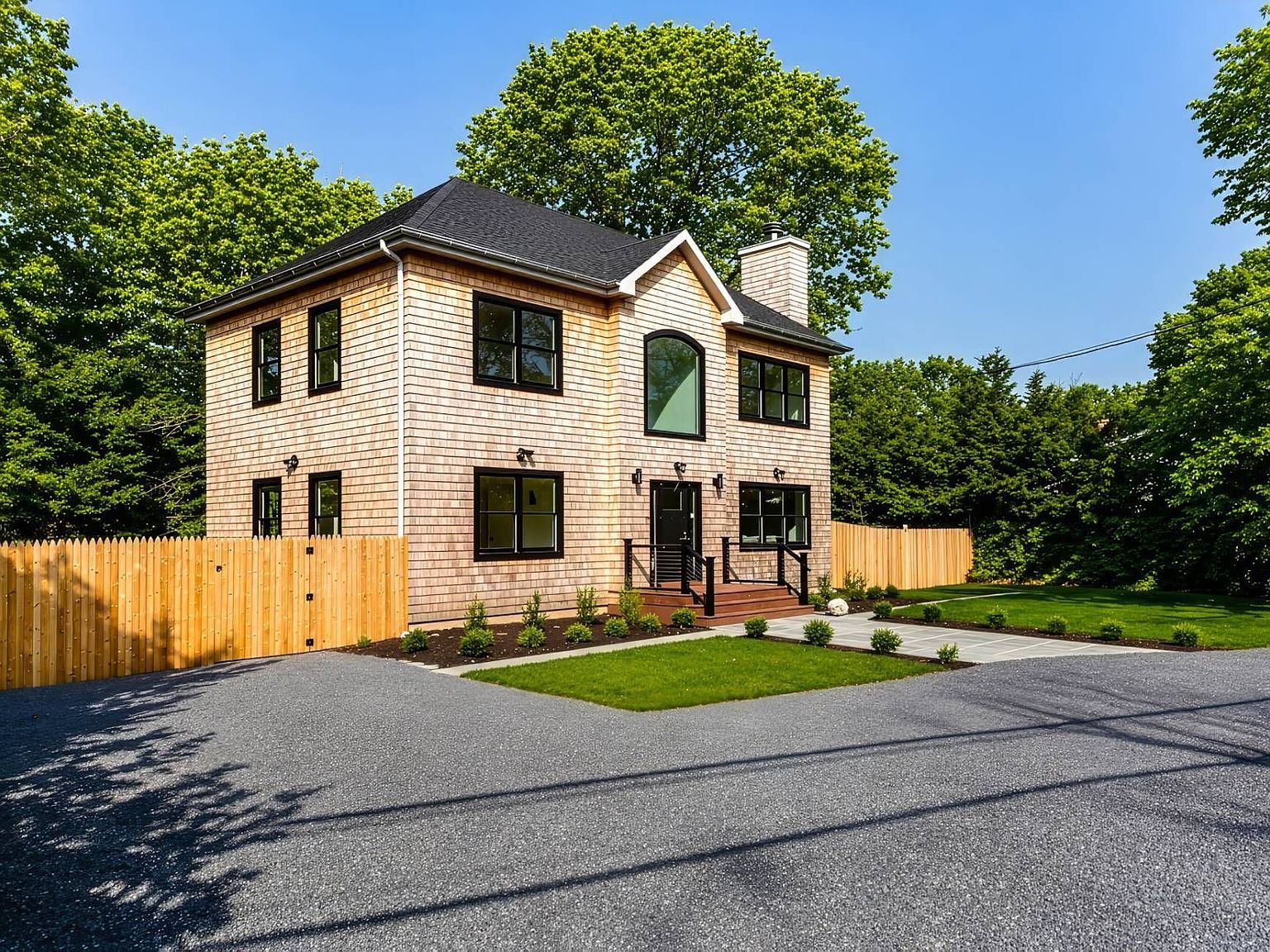 768 Bridgehampton Sag Hbr Bridgehampton, NY 11932 - Thumbnail 3