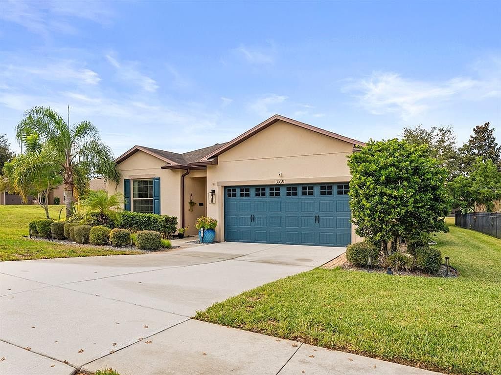 30021 Donnington Loop Mount Dora, FL 32757 - Thumbnail 3