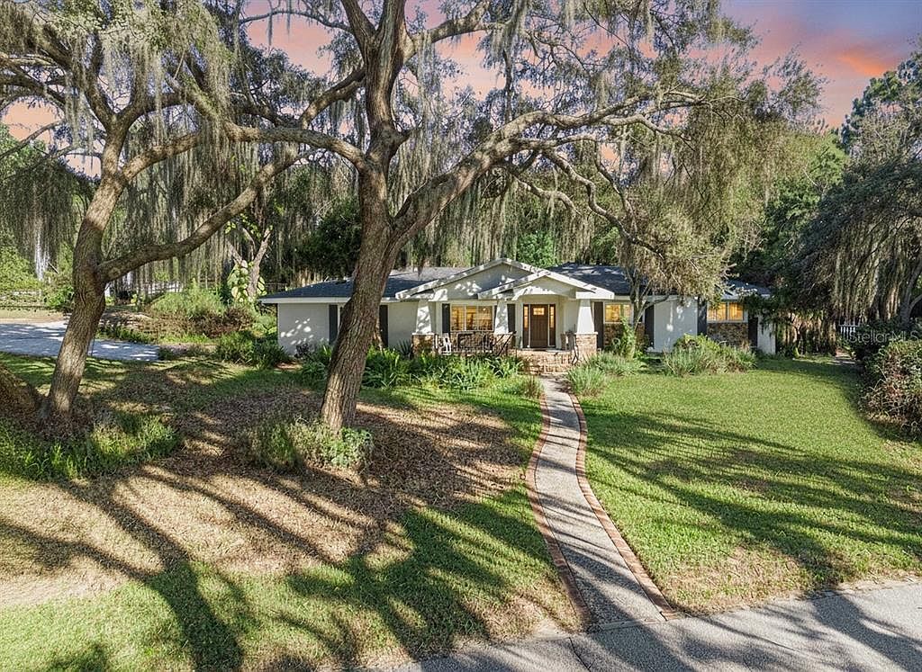 103 S Lakeshore Dr Minneola, FL 34715 - Thumbnail 3