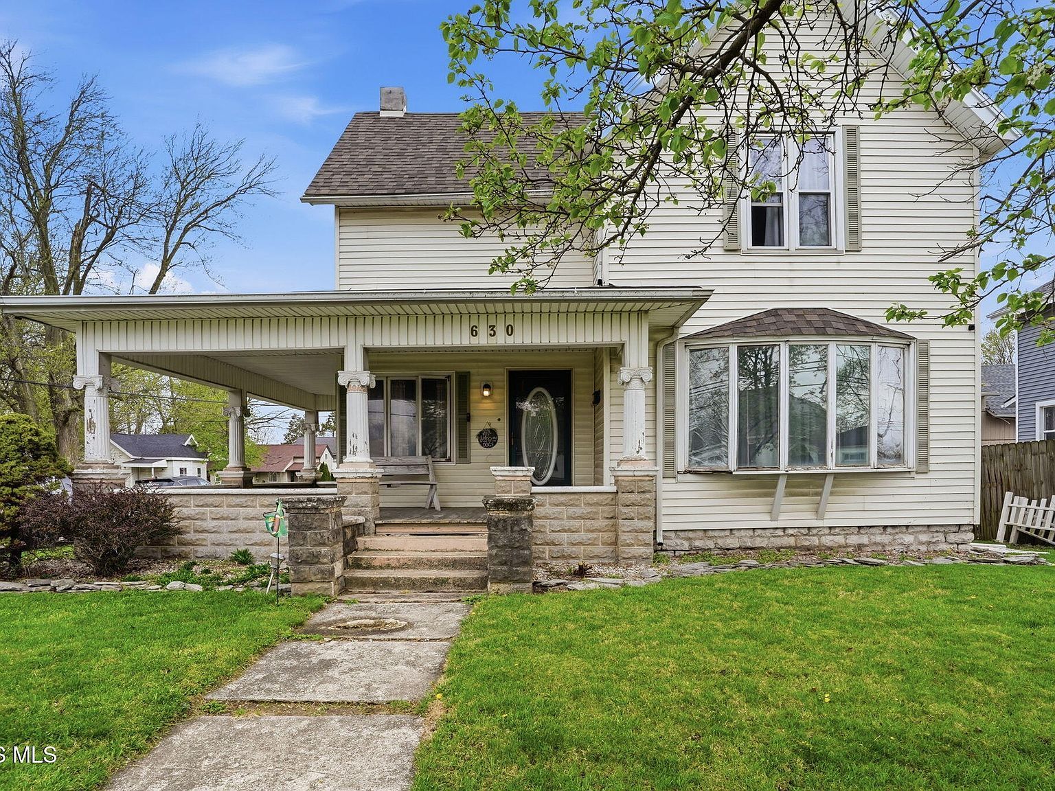 630 Columbus Ave Fostoria, OH 44830 - Thumbnail 3