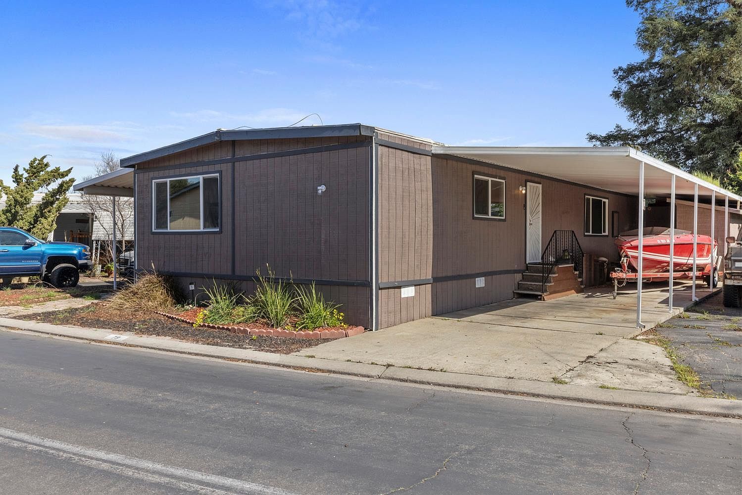 2621 Prescott Rd Space 79 Modesto, CA 95350 - Thumbnail 3