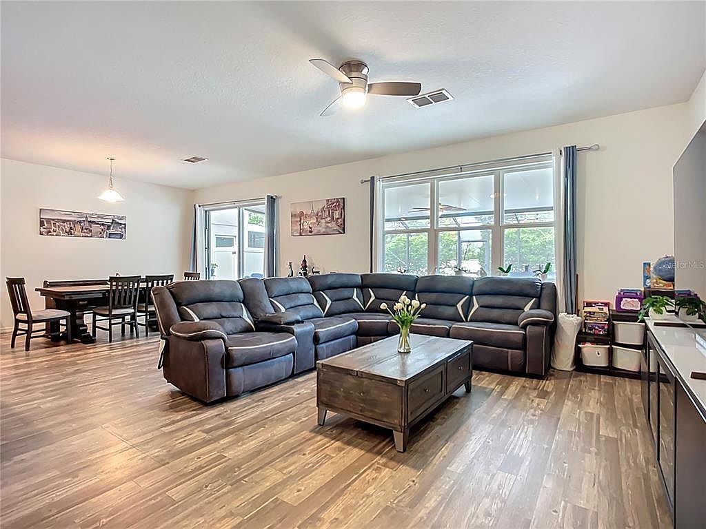 10703 Southern Forest Dr Riverview, FL 33578 - Thumbnail 3