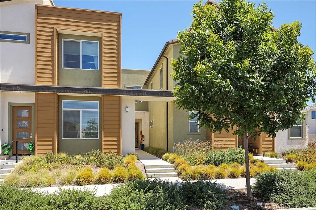 26957 Winding Trail Ct Valencia, CA 91381 - Thumbnail 3