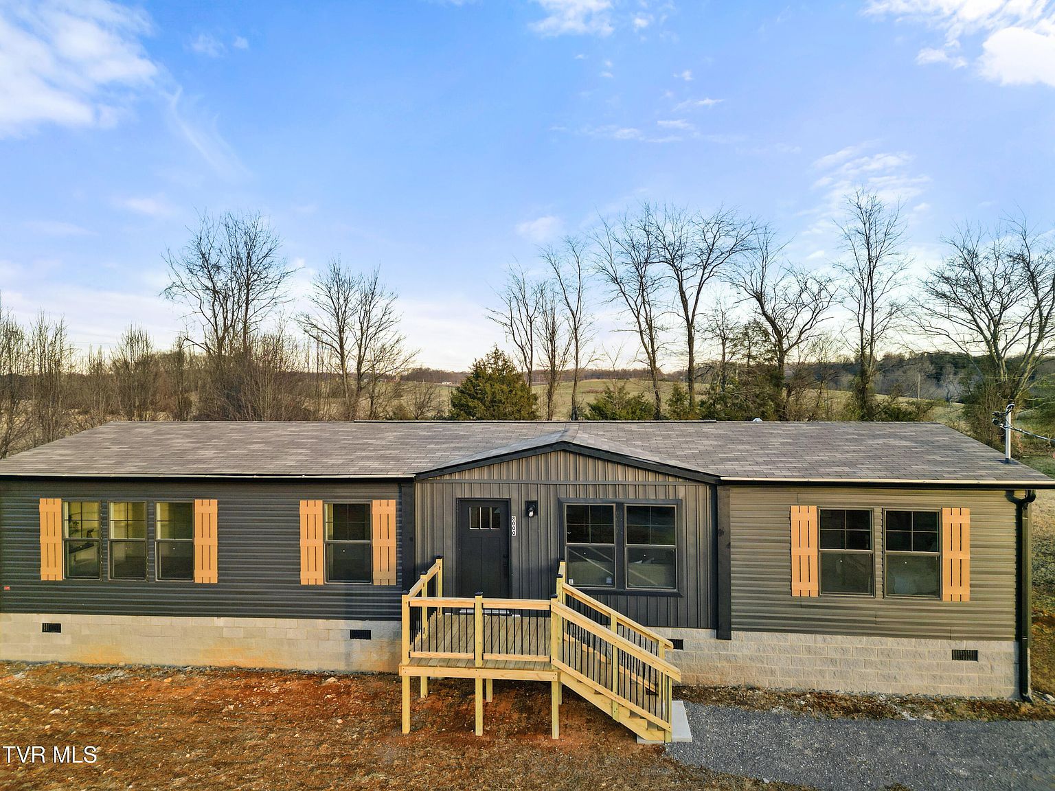 8000 Snapps Ferry Rd Chuckey, TN 37641 - Thumbnail 3