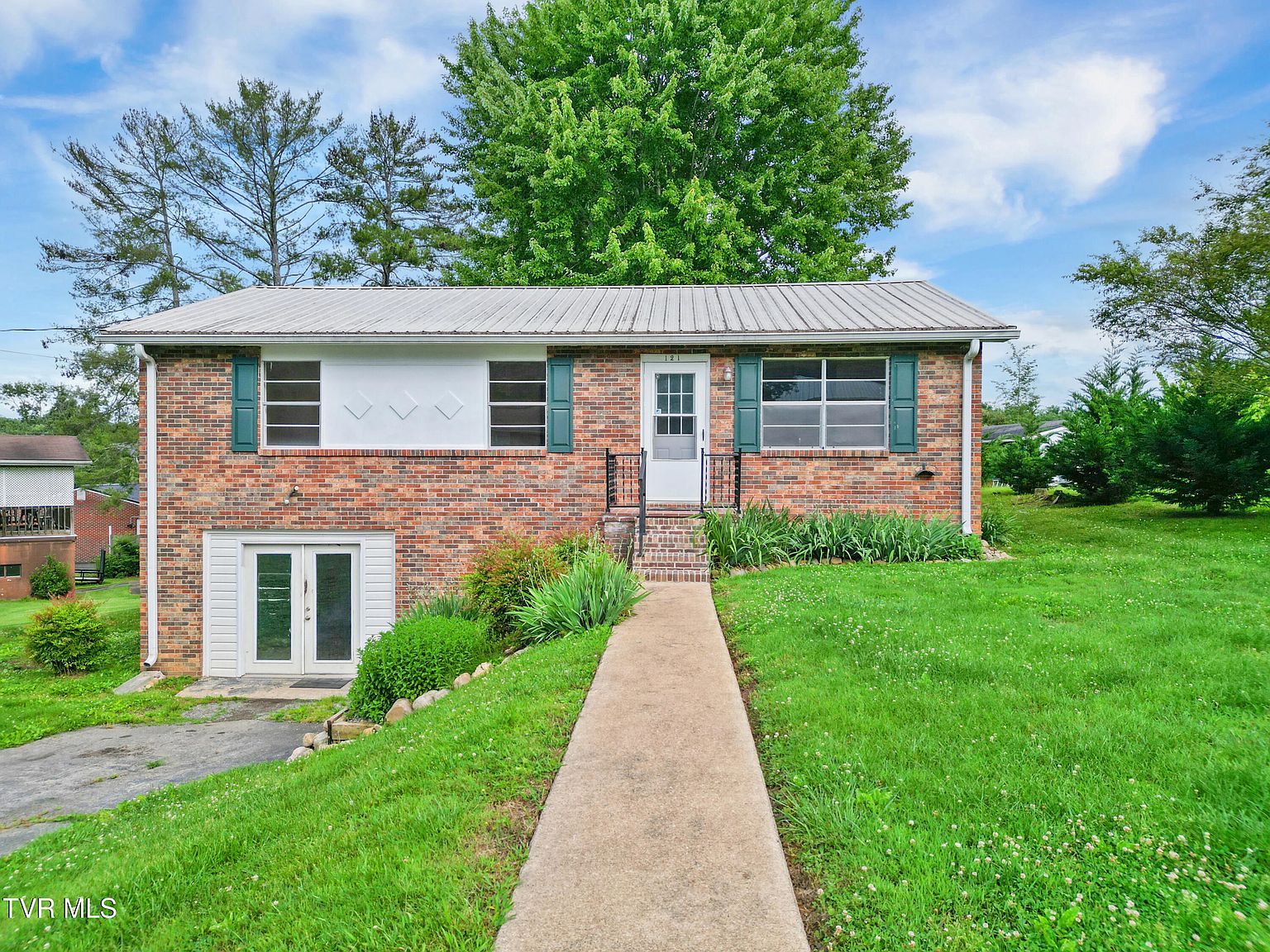 121 York Dr Greeneville, TN 37745 - Thumbnail 3