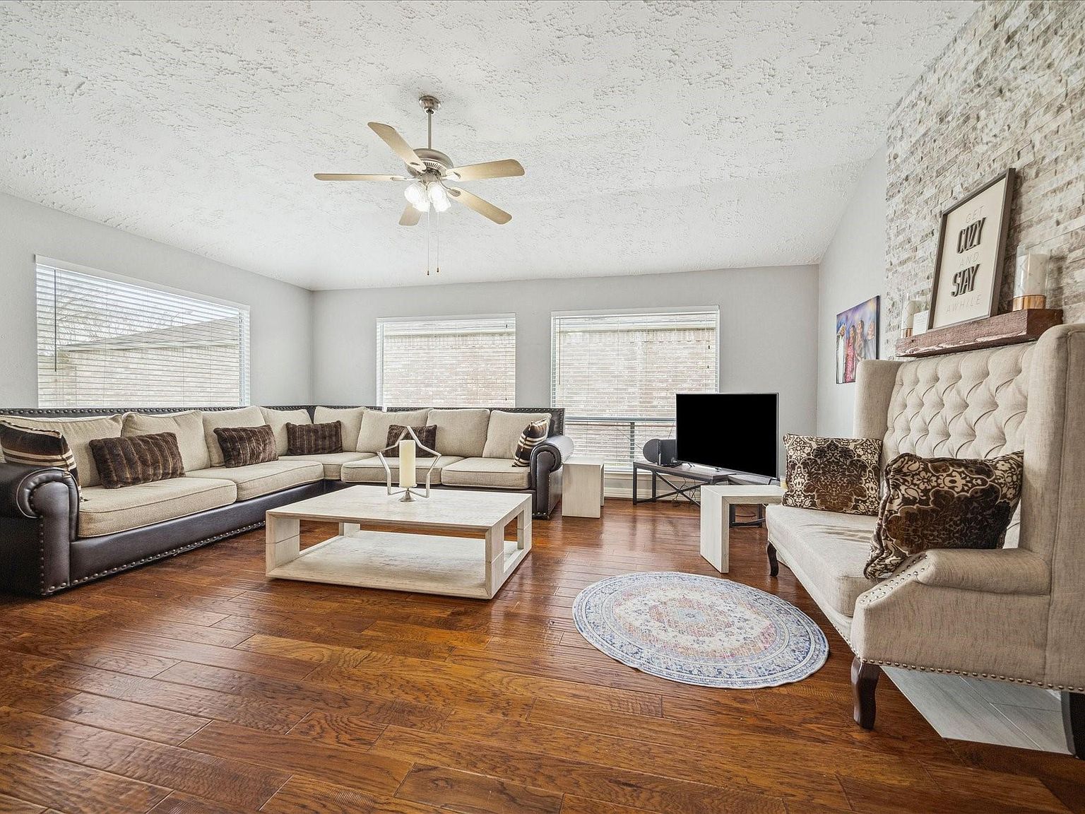 16147 New Field Dr Houston, TX 77082 - Thumbnail 3