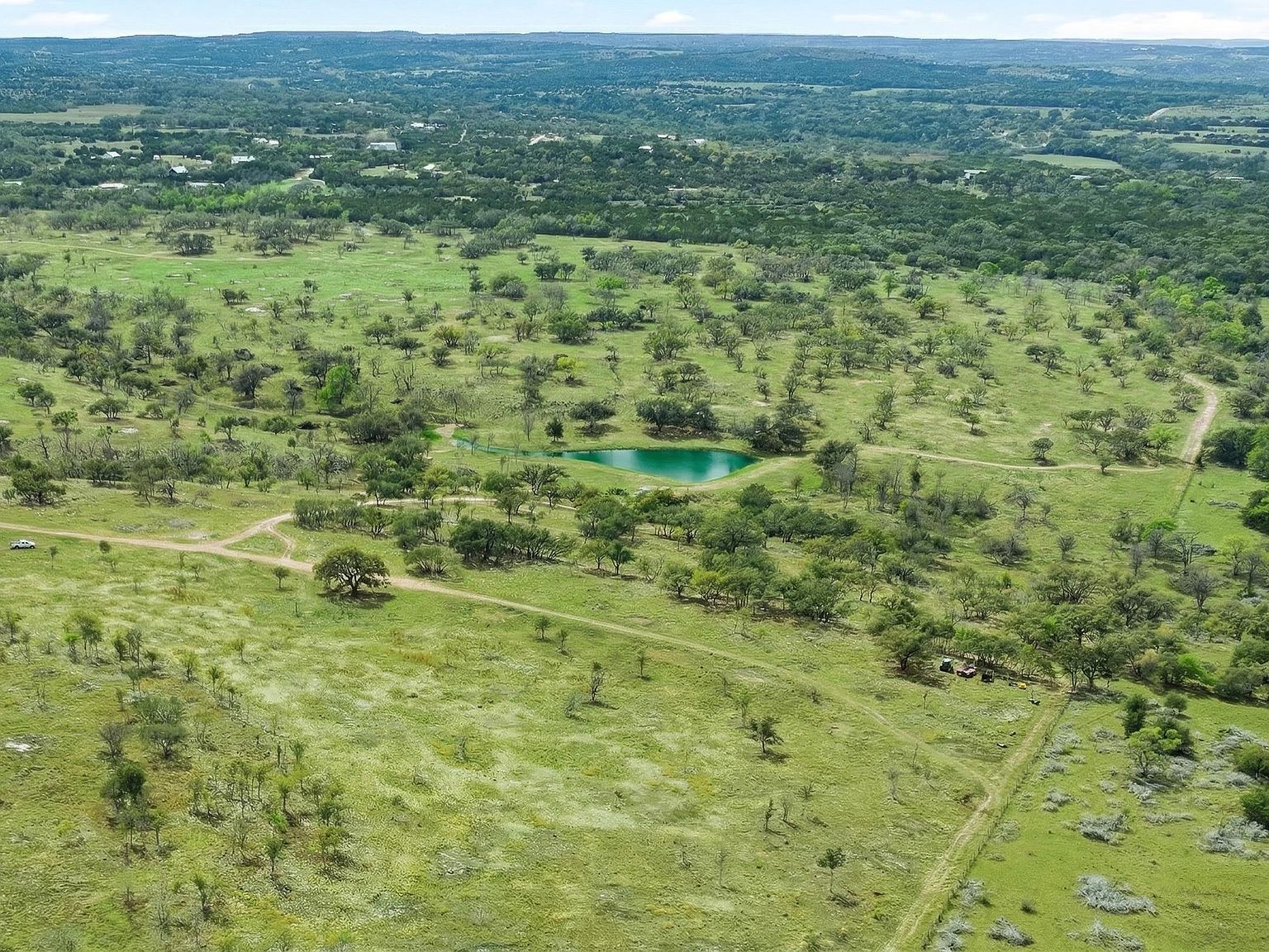 8 Maddalena Ln Dripping Springs, TX 78620 - Thumbnail 3