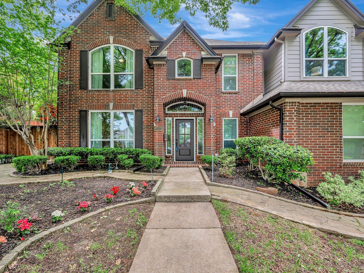 8555 Shadybrooke Ct North Richland Hills, TX 76182 - Thumbnail 3