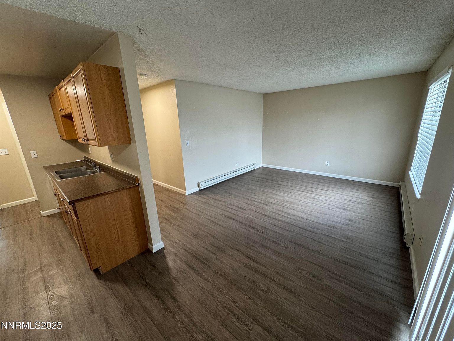 3880 E Leonesio Dr APT C2 Reno, NV 89512 - Thumbnail 3