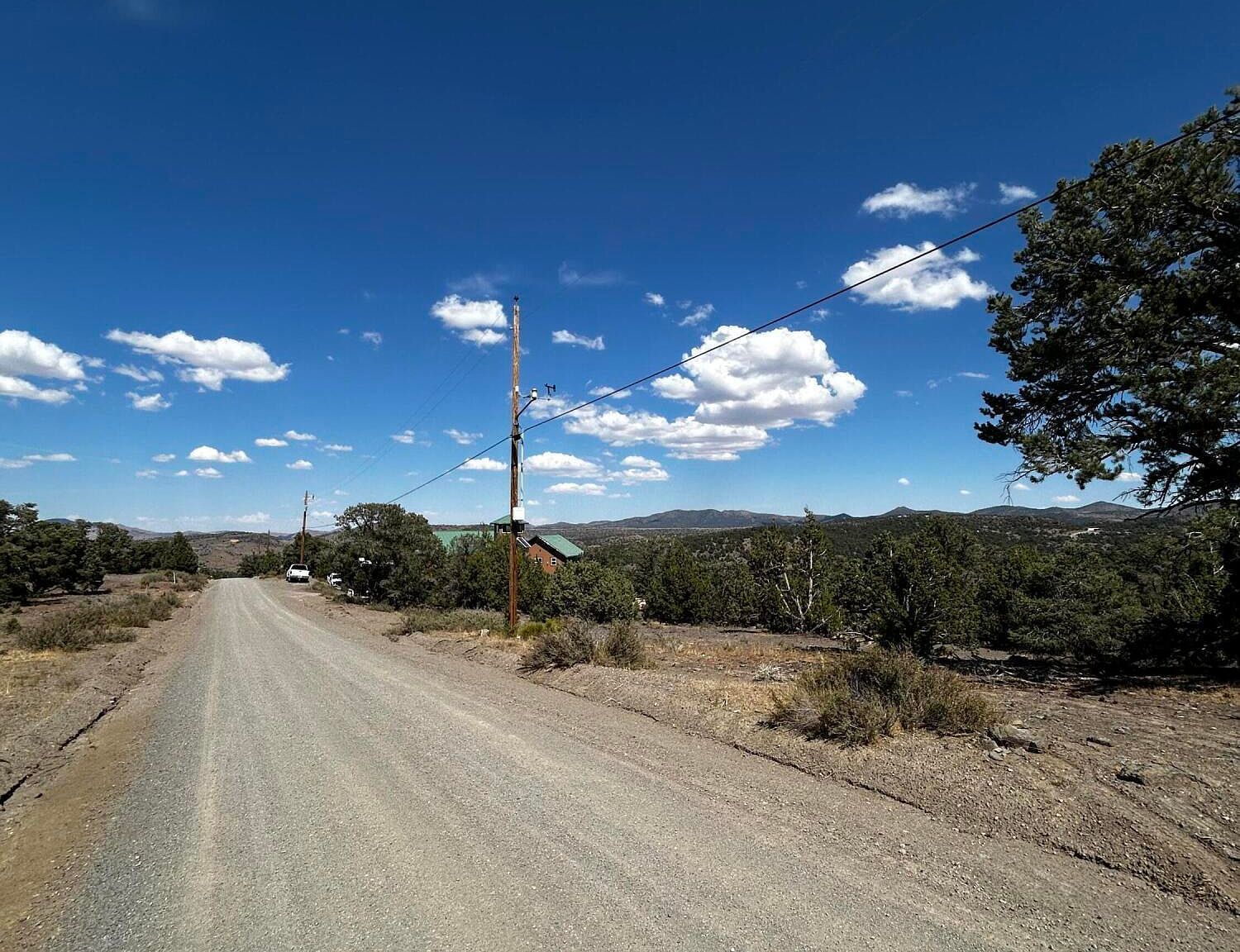 2035 Silverado Rd Reno, NV 89521 - Thumbnail 3