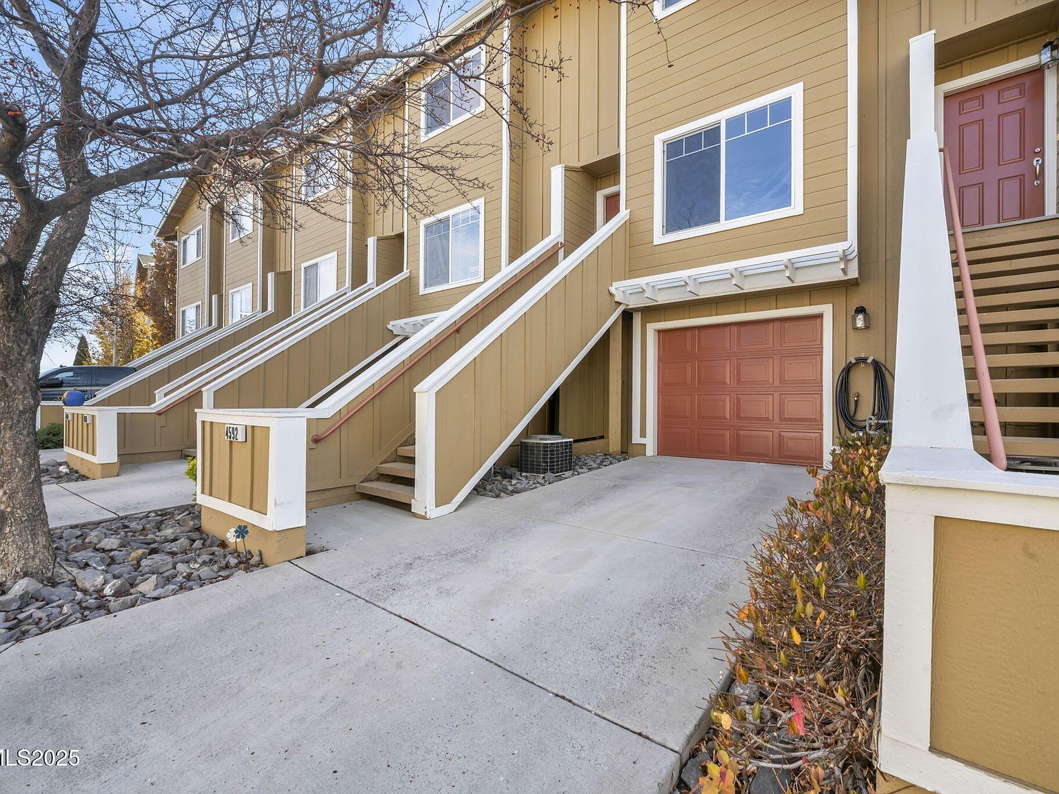 4592 Kathleen Denise Ln Reno, NV 89503 - Thumbnail 3