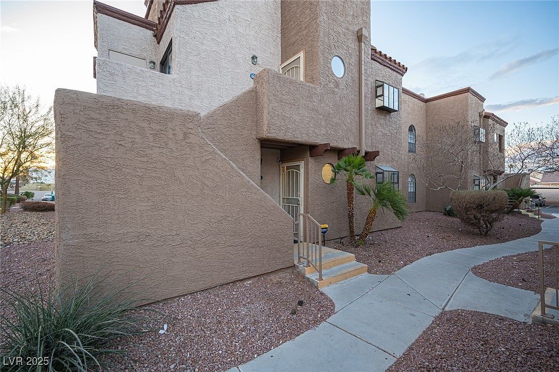 2969 Juniper Hills Blvd UNIT 103 Las Vegas, NV 89142 - Thumbnail 3